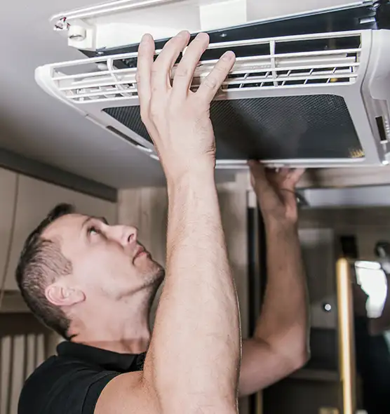  Professional Licensed And Insured Cleaners in Burlington, IA